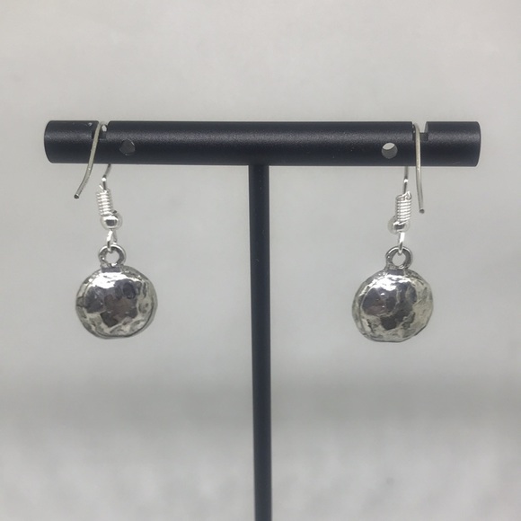 Handmade Vintage Silver Pearl Earrings - Picture 2 of 3